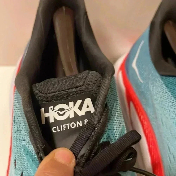 Clifton 8 Running shoes are soft and extremely comfy - Picture 5 of 14